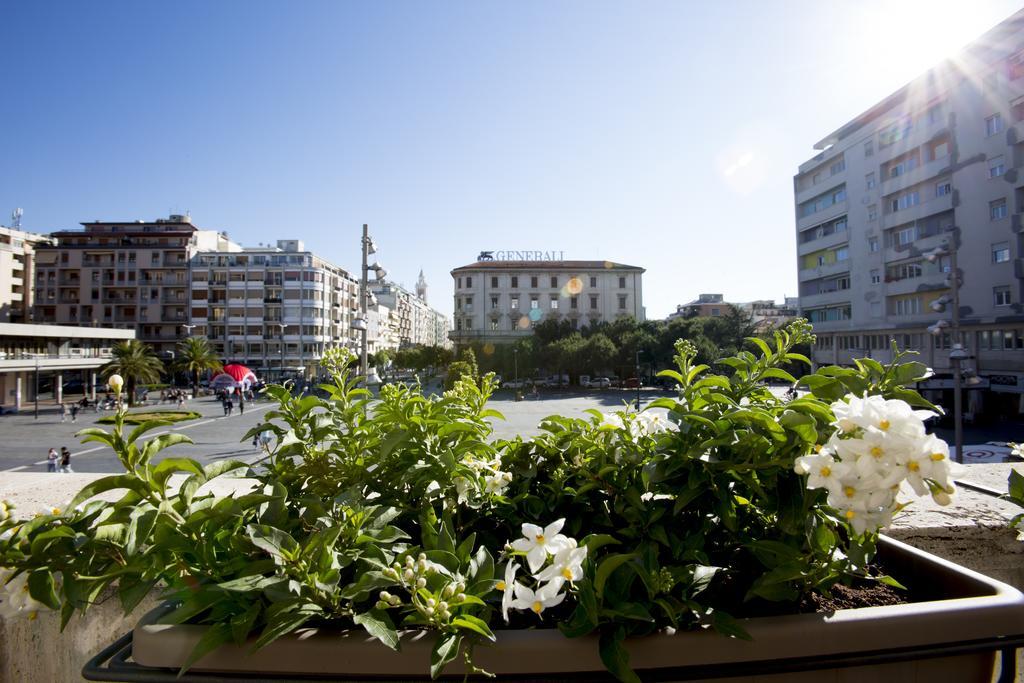 Thebed Bed & Breakfast Pescara Oda fotoğraf